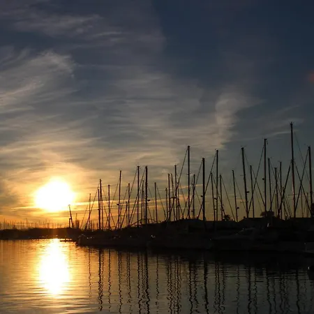 4 Pers Cap D'agde Emplacement Parfait Pour Des Reussies Apartment *
