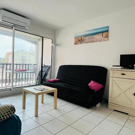 4 Pers Cap D'agde Emplacement Parfait Pour Des Reussies * Agde