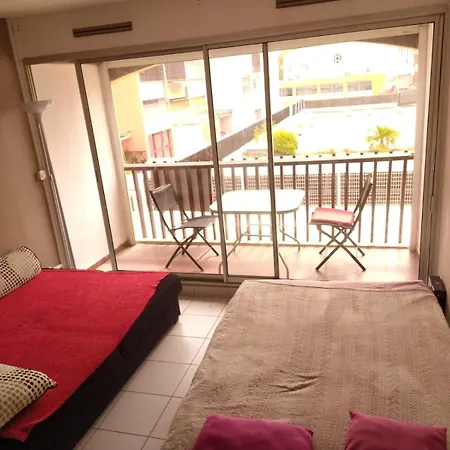 4 Pers Cap D'agde Emplacement Parfait Pour Des Reussies Apartment